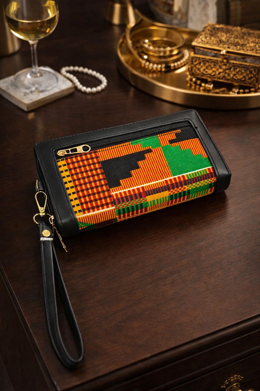 Cotton clutch with leather strap